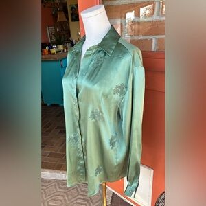 Zara sage green satin floral embossed button down shirt Sm / M